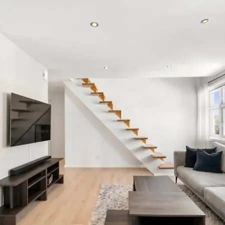 Appartement Sentrum Duplex & Big Backyard, Perfect For Ons Stavanger